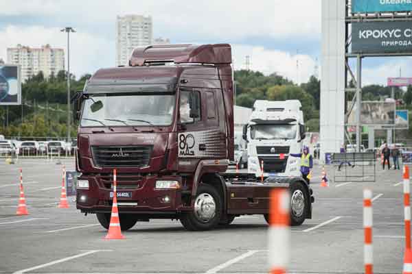 Примите участие в большом тест-драйве коммерческого транспорта ComAutoTrans: 800+ заездов на 15+ брендах